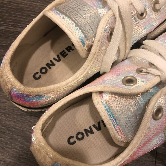 Converse Chuck Taylor Platform Sequin Sneakers - Picture 4 of 12